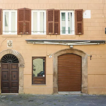 Corte Campana Lucca